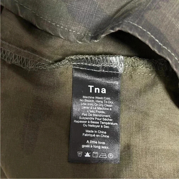 Aritzia -  TNA Dress - Picture 3 of 4